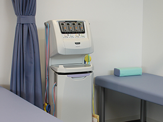 最新型の低周波電気治療器<